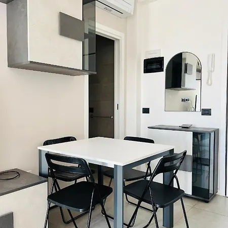 Pericle 5 Apartamento