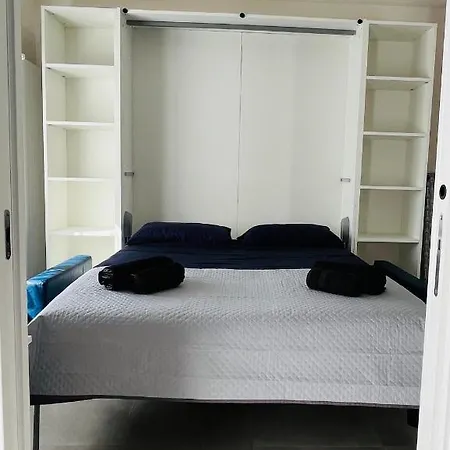 Apartamento Pericle 5 *